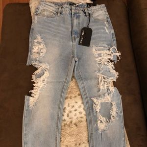 NWT Fashion Nova Lightwash Destroyed Jeans